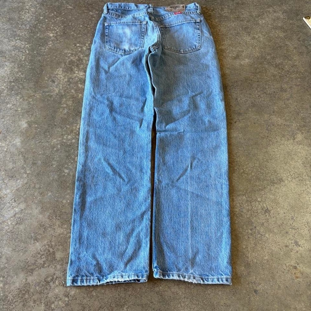2000s loose wrangler blue jeans